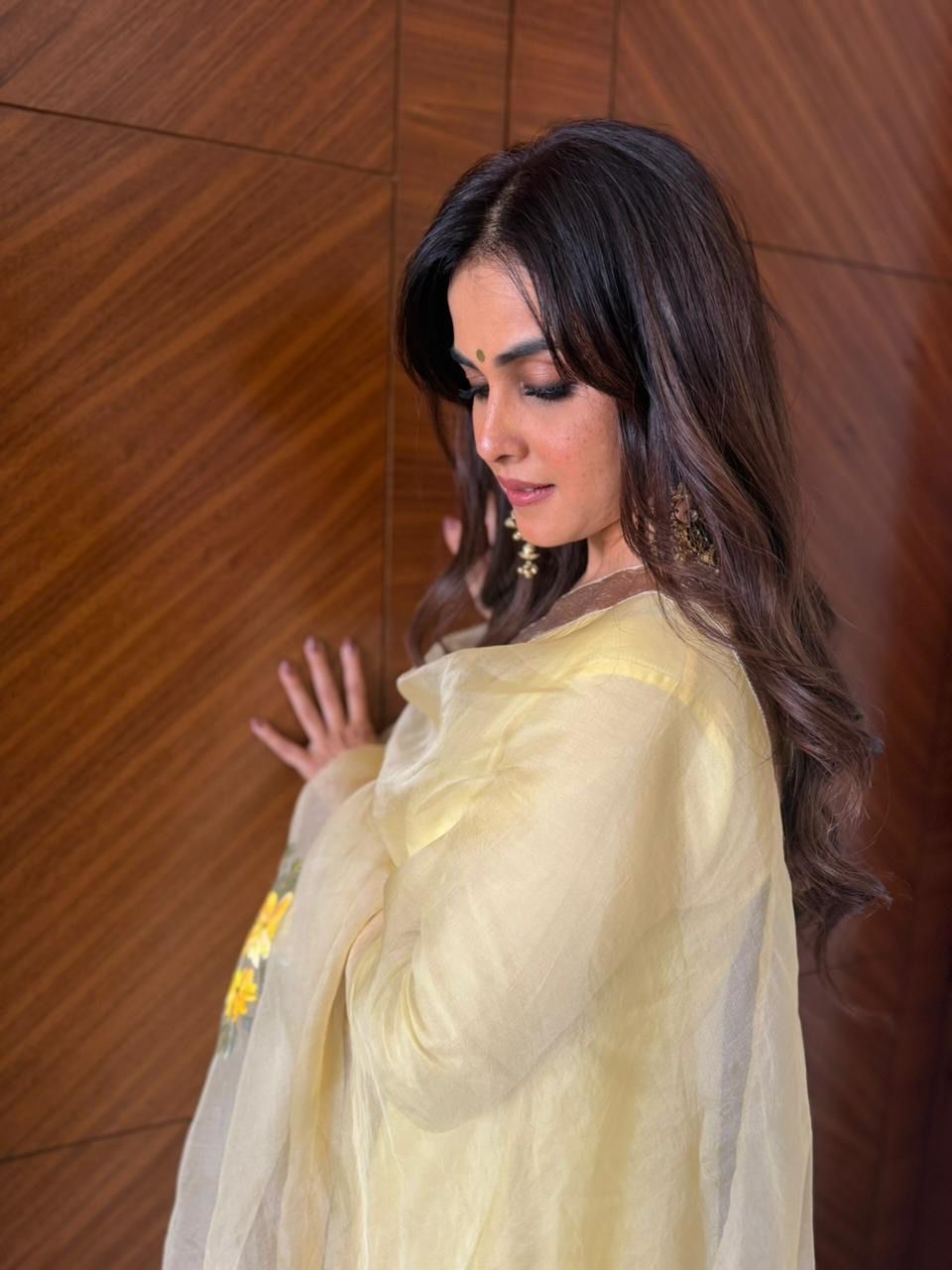 Actor Genelia Deshmukh in our Modal Silk Kurta