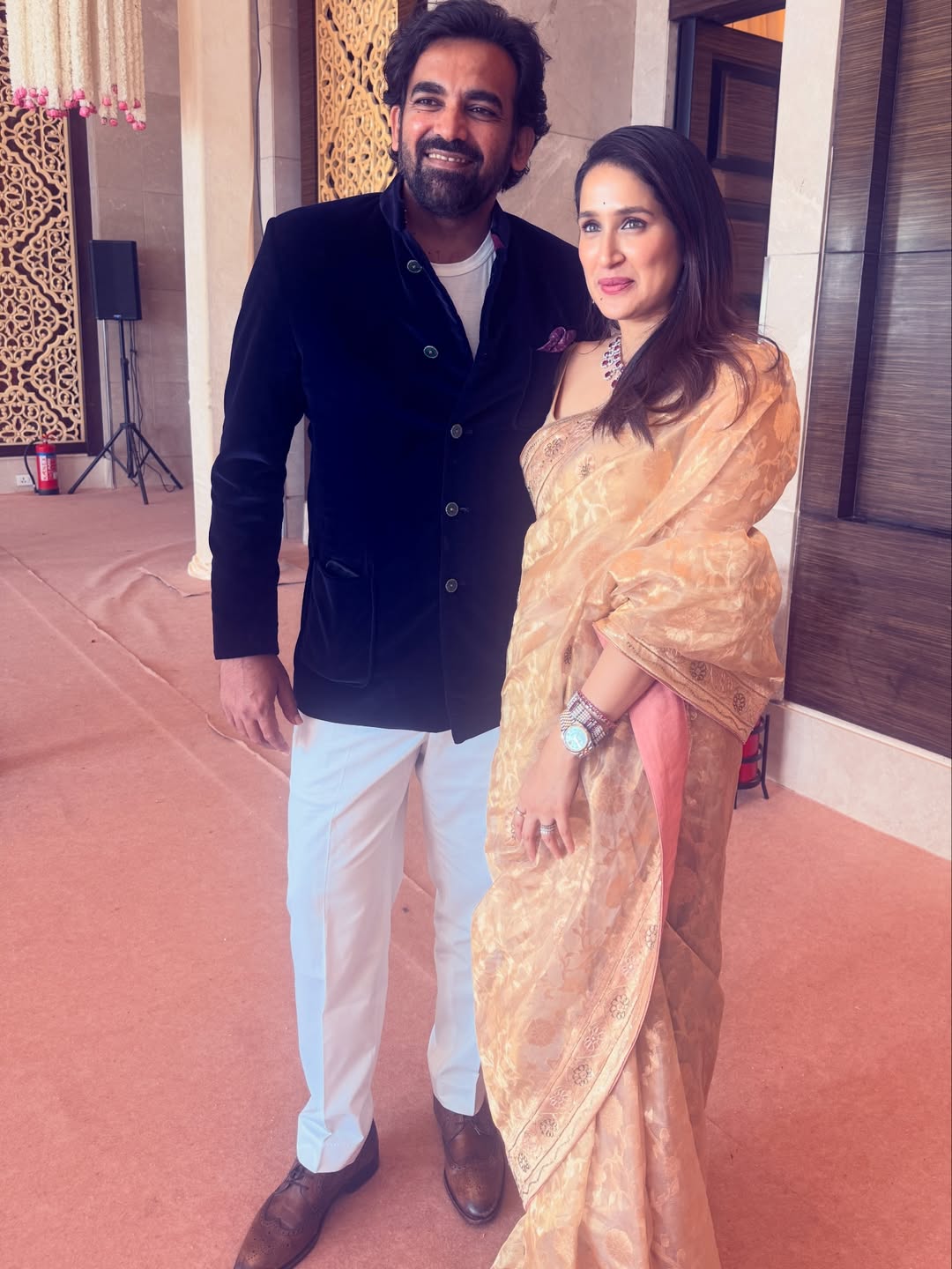 Actor Sagarika Z Ghatge in our Golden Silk Tissue Saree