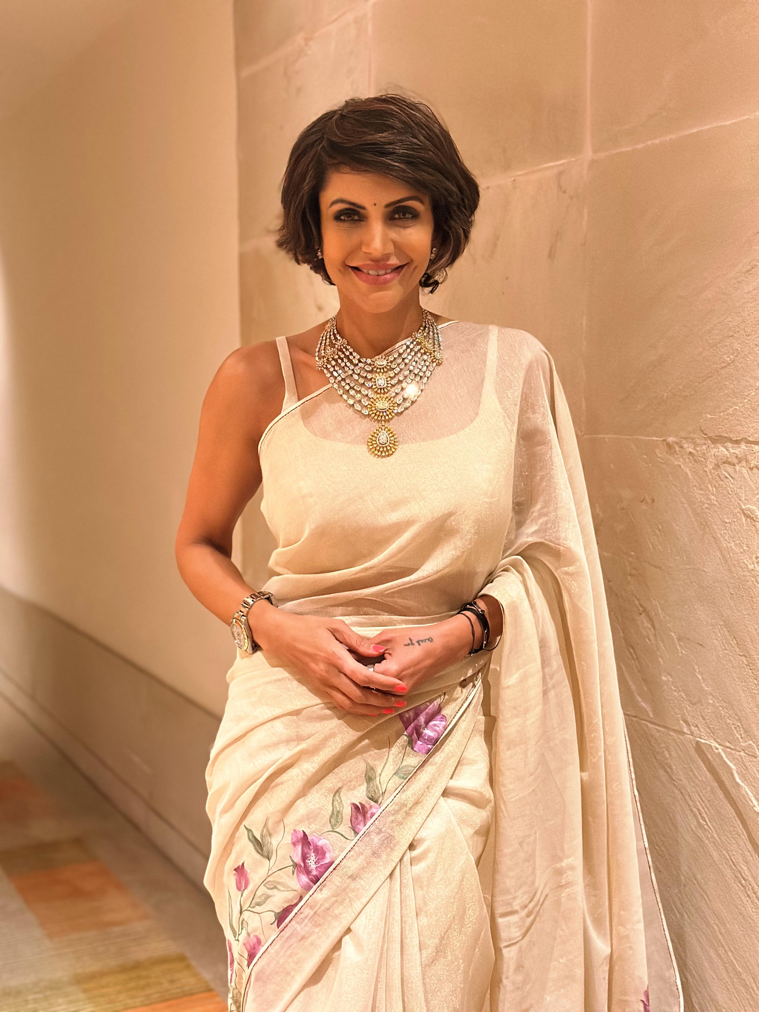 Actor Mandira Bedi in our elegant Hand-Painted Chanderi Saree