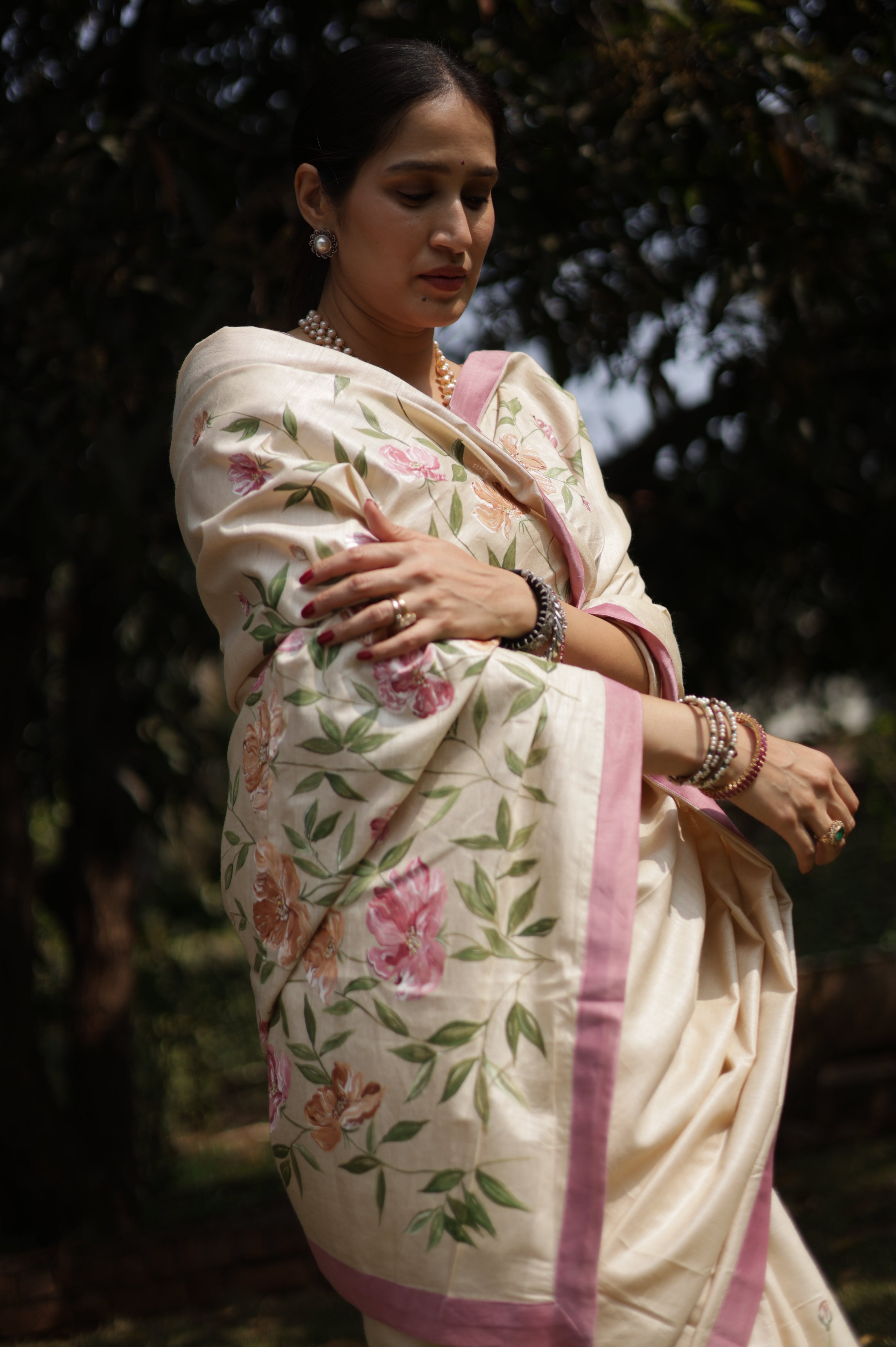 Actor Sagarika Ghatge in our Cream-White Tussar Silk Saree
