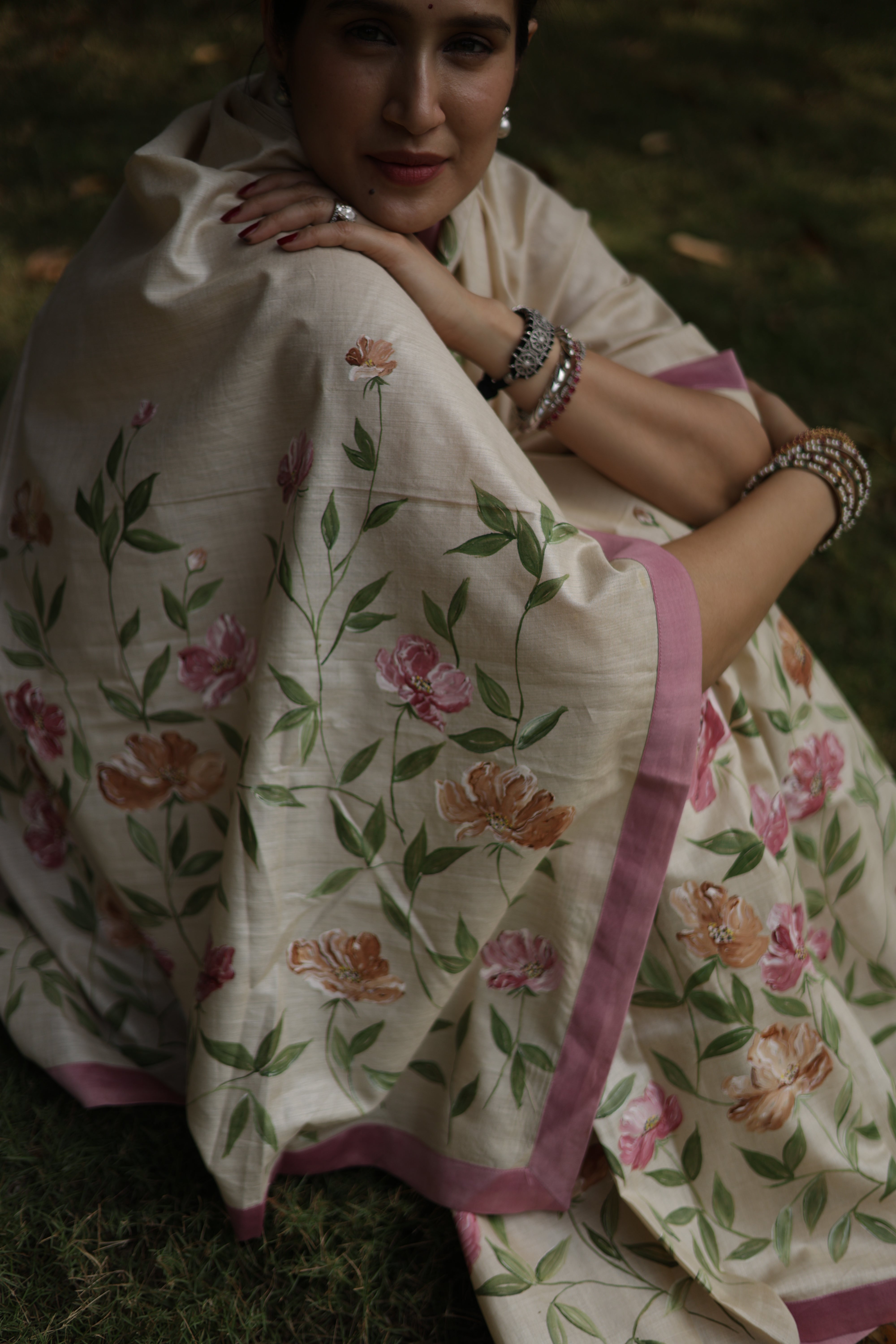 Actor Sagarika Ghatge in our Cream-White Tussar Silk Saree